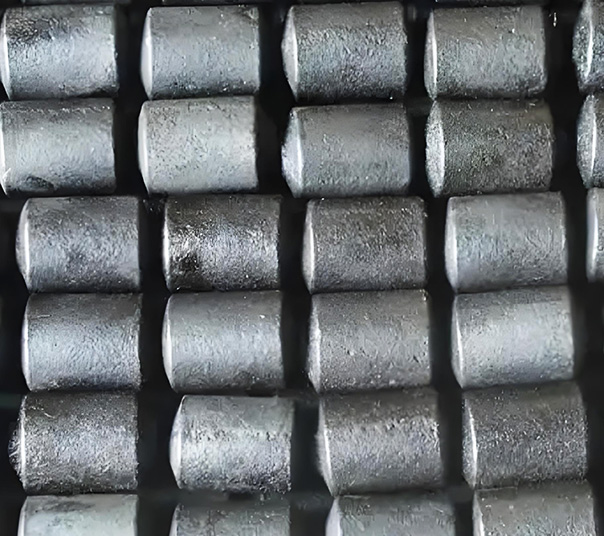 Metal Mold CastingVs Sand Mold Ningguo Jinqiao Wear-Resistant Materials Co., Ltd.